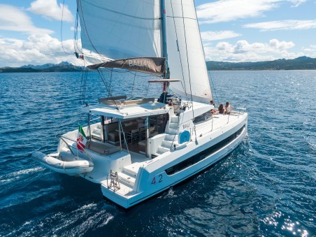 Catana Group Bali 4.2 - 4 + 1 cab. Orsa 5