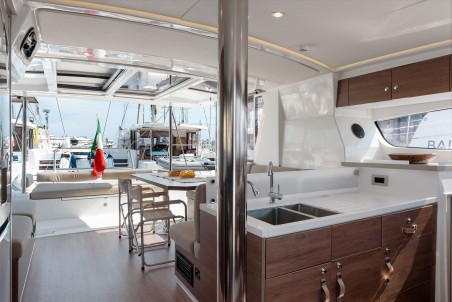 Catana Group Bali 4.2 - 4 + 1 cab. Orsa 5