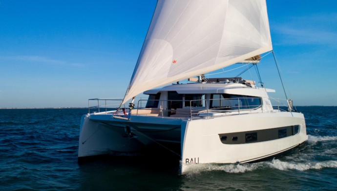 Catana Group Bali 4.4 - 4 + 1 cab. Sara