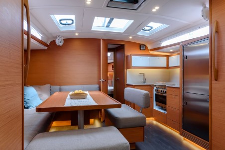 Dufour Yachts Dufour 470 - 5 + 1 cab. Dione