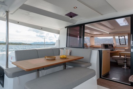 Fountaine Pajot Fountaine Pajot Astrea 42 - 4 + 1 cab. Agitation
