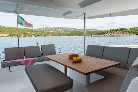 Fountaine Pajot Fountaine Pajot Astrea 42 - 4 + 1 cab. Amapola