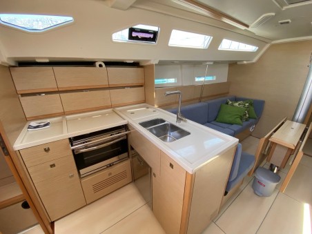 More Boats More 40 More Black