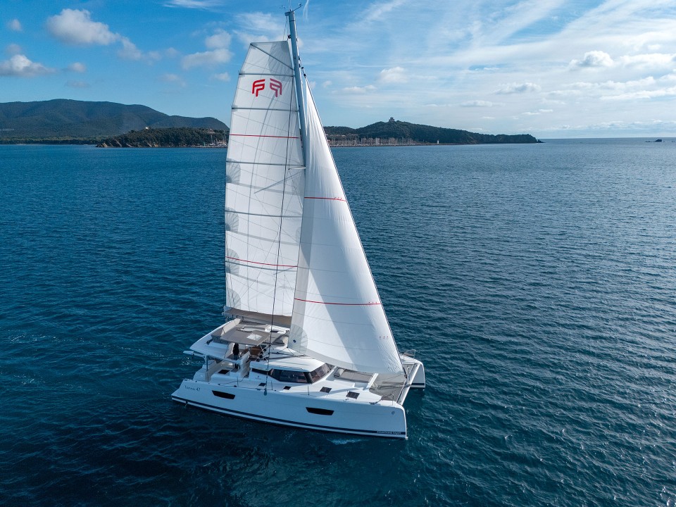 Fountaine Pajot Fountaine Pajot Tanna 47 - 5 + 1 cab. Smeralda