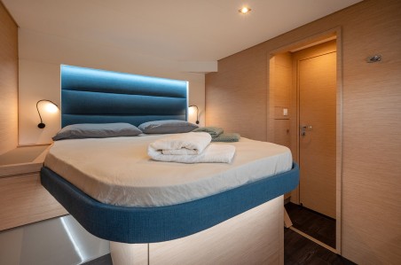 Fountaine Pajot Fountaine Pajot Tanna 47 - 5 + 1 cab. Smeralda