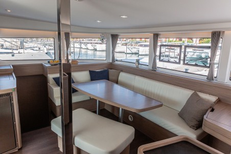 Lagoon-Bénéteau Lagoon 42 - 4 + 1 cab. Almalu
