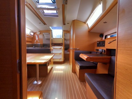 Jeanneau Sun Odyssey 409 Piedanlo