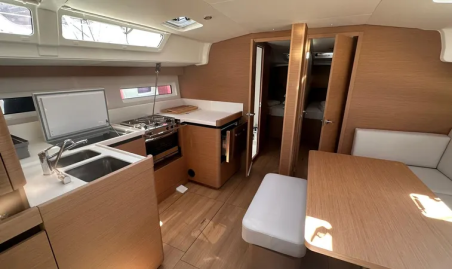 Sun Odyssey 490 | Czarter jachtu Włochy | Travelboat