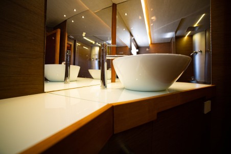 Leopard Catamarans / Robertson & Caine Leopard 23 - 3 + 1 cab. Maeva Star