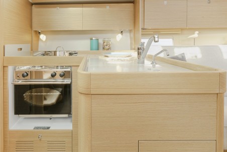 Dufour Yachts Dufour 360 GL Joy Planet