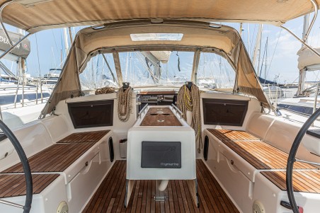 Dufour Yachts Dufour 430 - 3 cab. Si Puo Fare