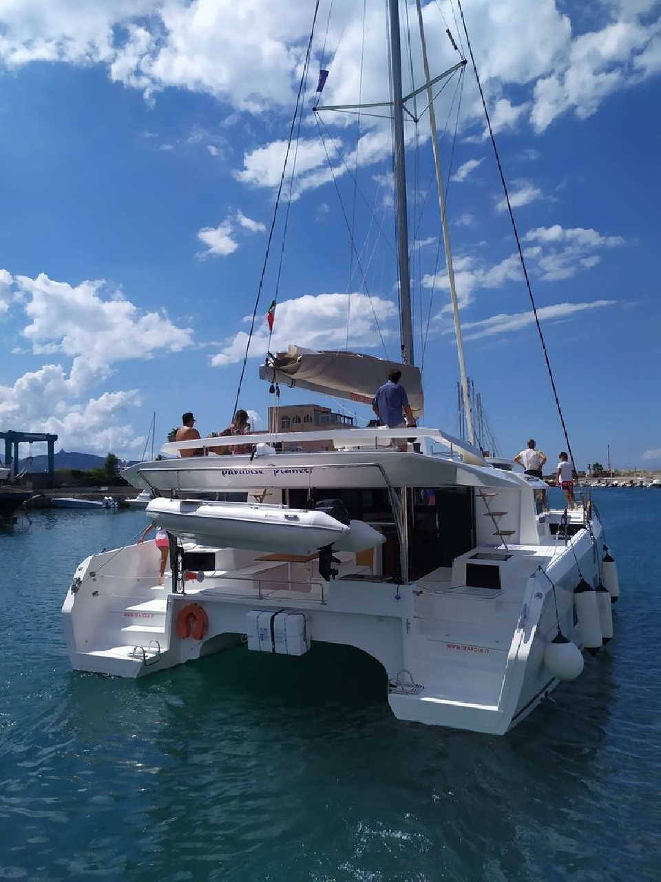 Dufour Yachts Dufour 48 Catamaran - 5 + 1 cab. Paradise Planet