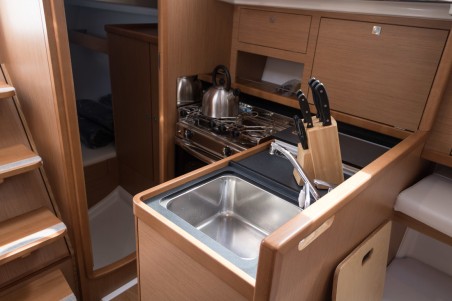 Sun Odyssey 319 | Czarter jachtu Włochy | Travelboat