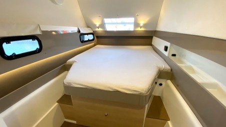 Catana Group Bali 4.0 - 4 cab. Escape