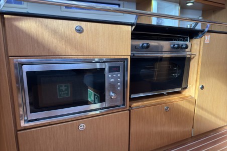 Bavaria Yachtbau Bavaria Cruiser 45 - 4 cab. Eva