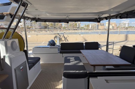Fountaine Pajot Fountaine Pajot Elba 45 - 3 cab. Yara