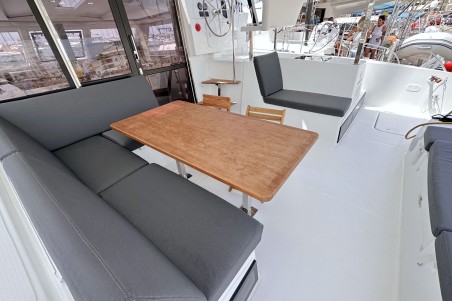 Fountaine Pajot Fountaine Pajot Isla 40 - 4 + 1 cab. Laja