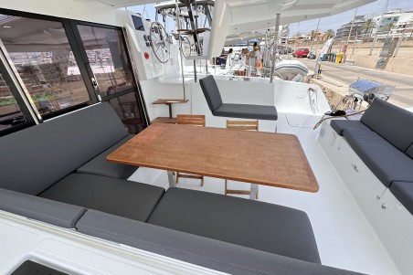 Fountaine Pajot Fountaine Pajot Isla 40 - 4 + 1 cab. Laja