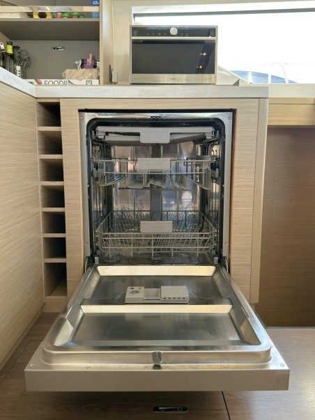 Lagoon-Bénéteau Lagoon 51 OW - 4 + 1 cab. Selanja