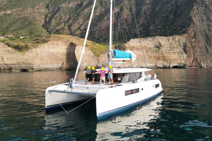 Leopard Catamarans / Robertson & Caine Leopard 45 Lady Mara