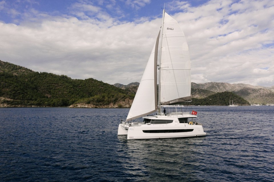 Catana Group Bali 4.8 OW - 3 + 1 cab. Resif
