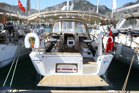 Dufour Yachts Dufour 360 GL Coconut Kiss