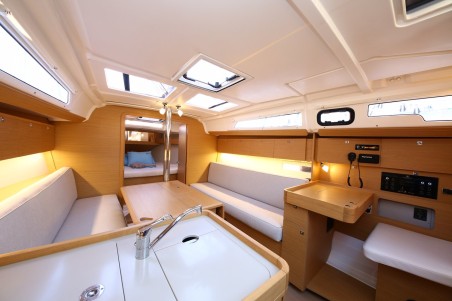 Dufour Yachts Dufour 360 GL Coconut Kiss