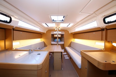 Dufour Yachts Dufour 360 GL Coconut Kiss
