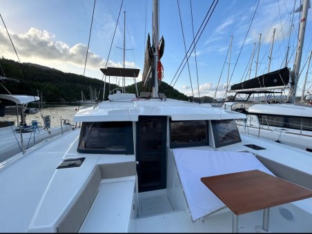 Catana Group Bali 4.2 - 4 + 1 cab. Sail Spazio