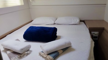 Lagoon-Bénéteau Lagoon 40 - 4 + 2 cab Sail Sagitta