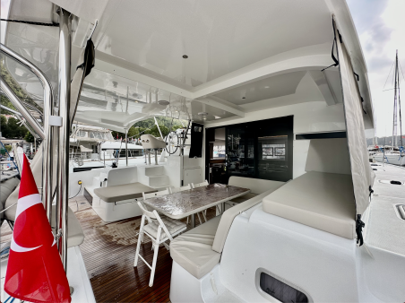 Lagoon-Bénéteau Lagoon 42 - 4 + 2 cab. Sail Arcturus