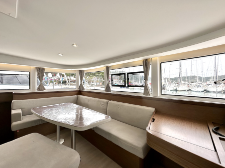 Lagoon-Bénéteau Lagoon 42 - 4 + 2 cab. Sail Arcturus