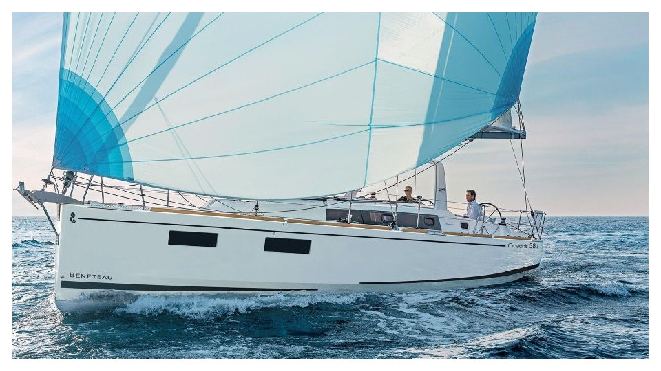 Bénéteau Oceanis 38.1 Dancefloor