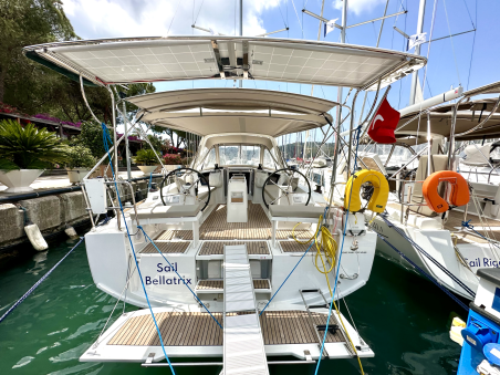 Oceanis 38.1 | Czarter jachtu Turcja | Travelboat