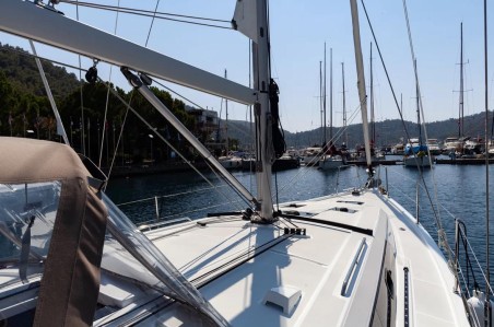 Bénéteau Oceanis 41.1 Sail Orion