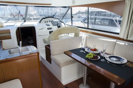 Antares 36 | Czarter jachtu Chorwacja | Travelboat