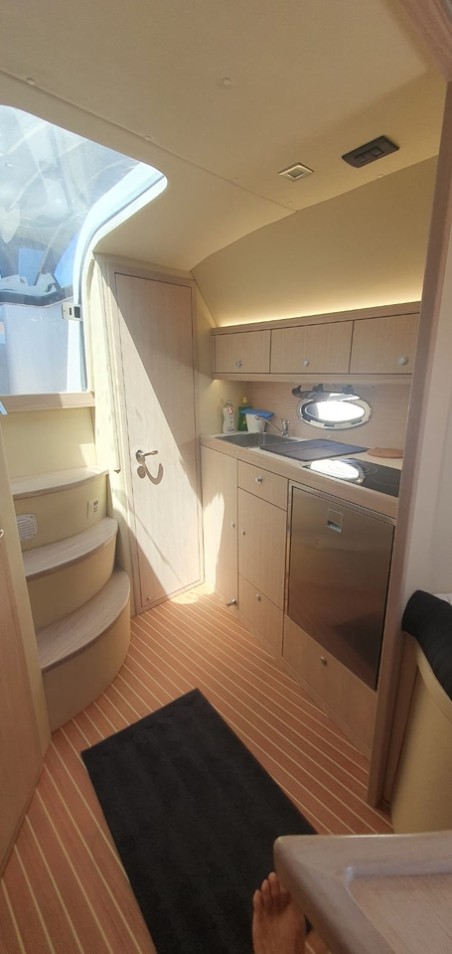 Pearl Sea Yachts d.o.o. Pearlsea 31 Hard Top Aero