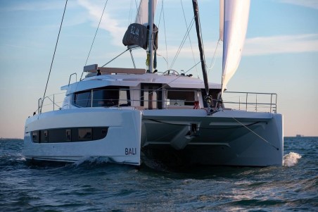 Catana Group Bali 4.4 - 4 + 1 cab. Tiraminelli