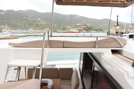 Fountaine Pajot Fountaine Pajot Astrea 42 - 4 + 1 cab. Idle Time