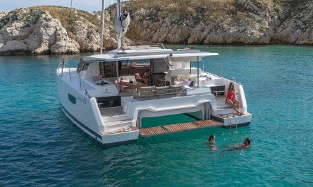 Fountaine Pajot Fountaine Pajot Astrea 42 - 4 + 1 cab. Vida