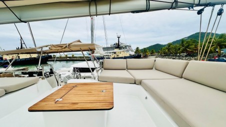 Fountaine Pajot Fountaine Pajot Aura 51 - 5 + 1 cab. Freedom