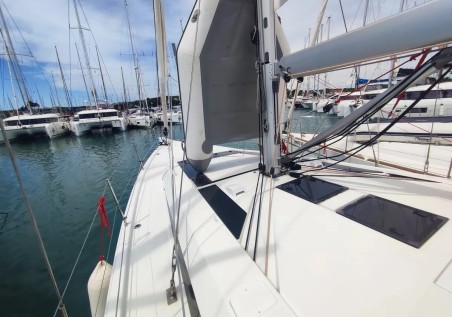 Bénéteau Oceanis 46.1 Ariel