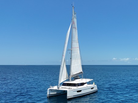 Fountaine Pajot Fountaine Pajot Isla 40 - 4 + 1 cab. Déjà Vu