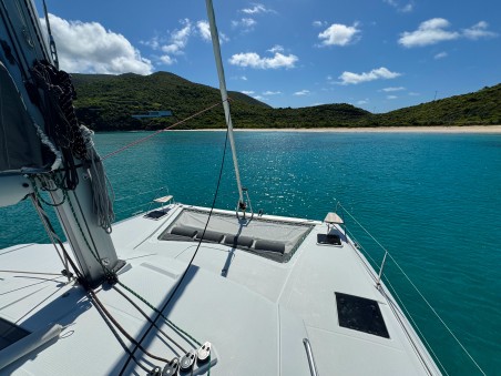 Fountaine Pajot Fountaine Pajot Isla 40 - 4 + 1 cab. Déjà Vu