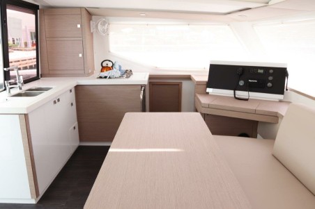 Fountaine Pajot Fountaine Pajot Lucia 40 - 4 cab. Wish You Were Here
