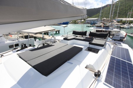 Fountaine Pajot Fountaine Pajot Saona 47 Quintet - 5 + 1 cab. Three Sheets
