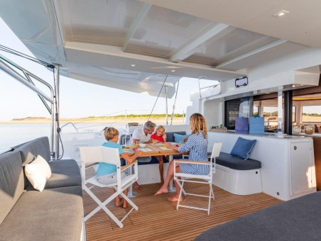 Lagoon-Bénéteau Lagoon 46 - 4 + 2 cab. Movelli