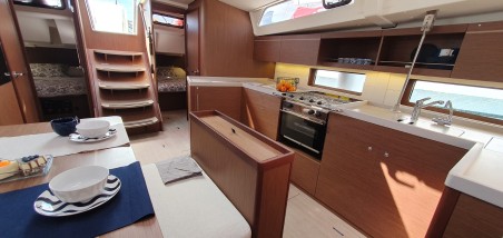 Bénéteau Oceanis 46.1 Dommie