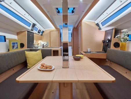 Jeanneau Sun Odyssey 349 - 2 cab. Mara