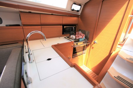 Jeanneau Sun Odyssey 419 - 3 cab. Indian Chief